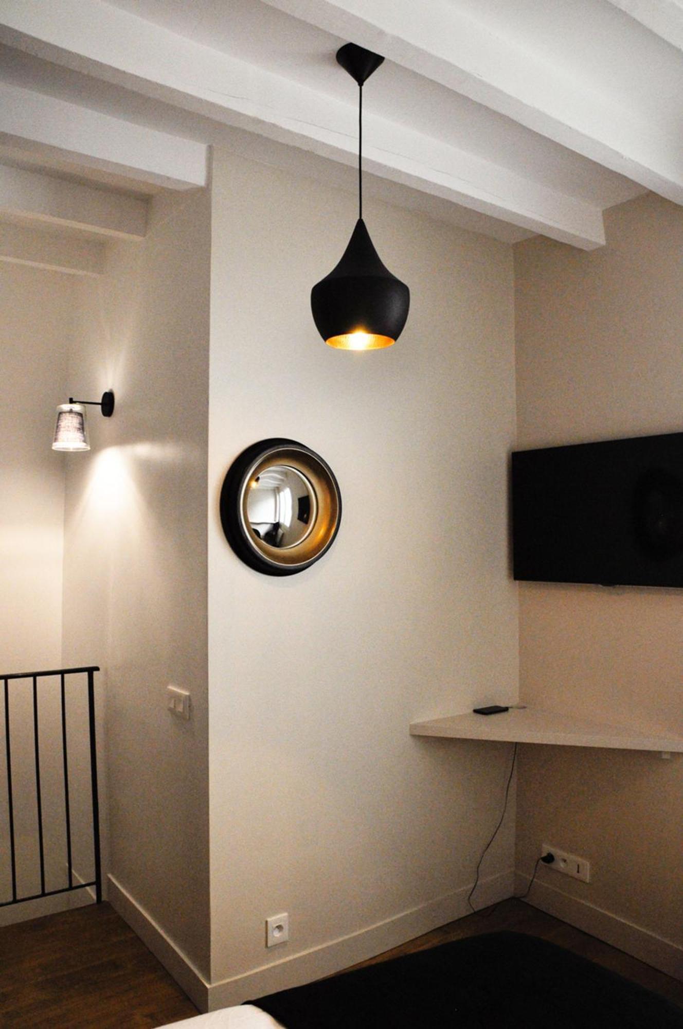 Appartamento Charming Duplex In Montmartre Parigi Esterno foto